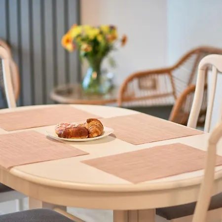 Blu Sea View - Pools Apartament