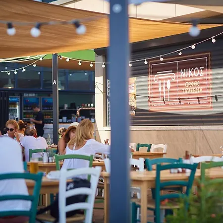 Blu Sea View - Pools Apartament Mamaja